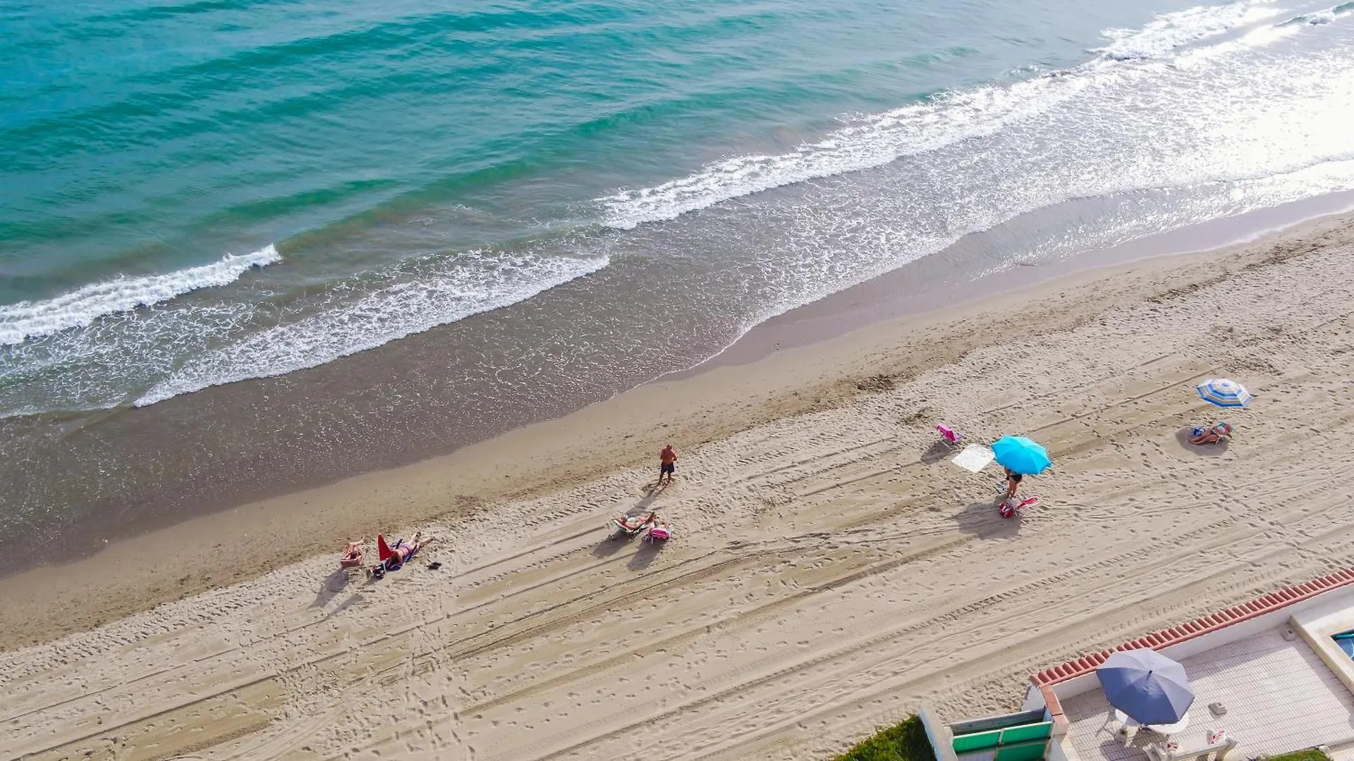 Breath Taking Front Line Beach Villa With Sauna & Jacuzzi Marbella Spain